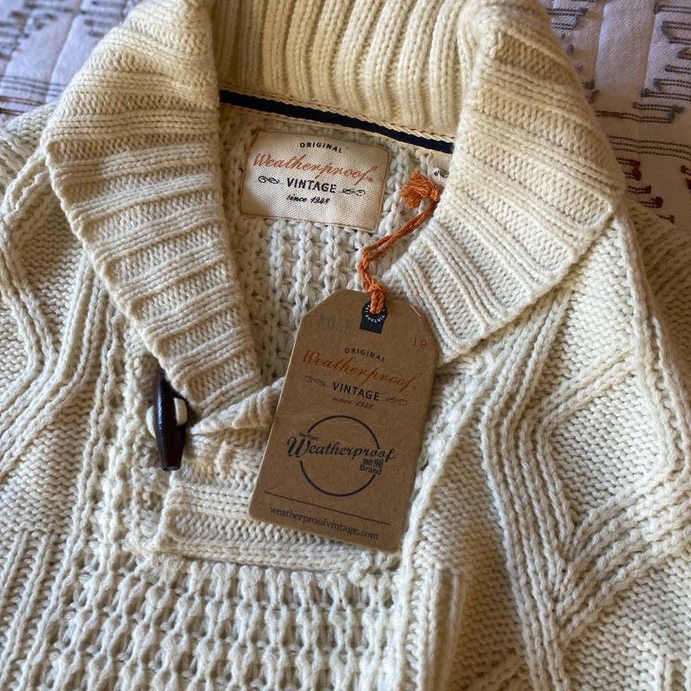Waterproof Vintage men’s cozy winter sweater